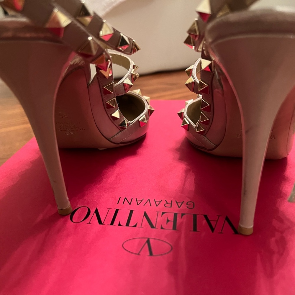 Valentino rockstud beige/nude pumps sz 39 - Picture 8 of 11
